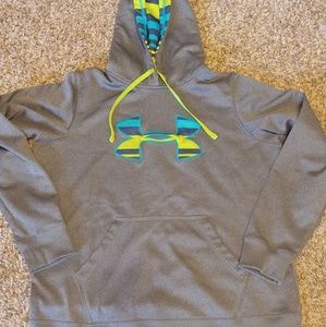 Gray under armour sweatshirt